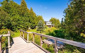 Kayak Cove - Tobermory Holiday Home Canada