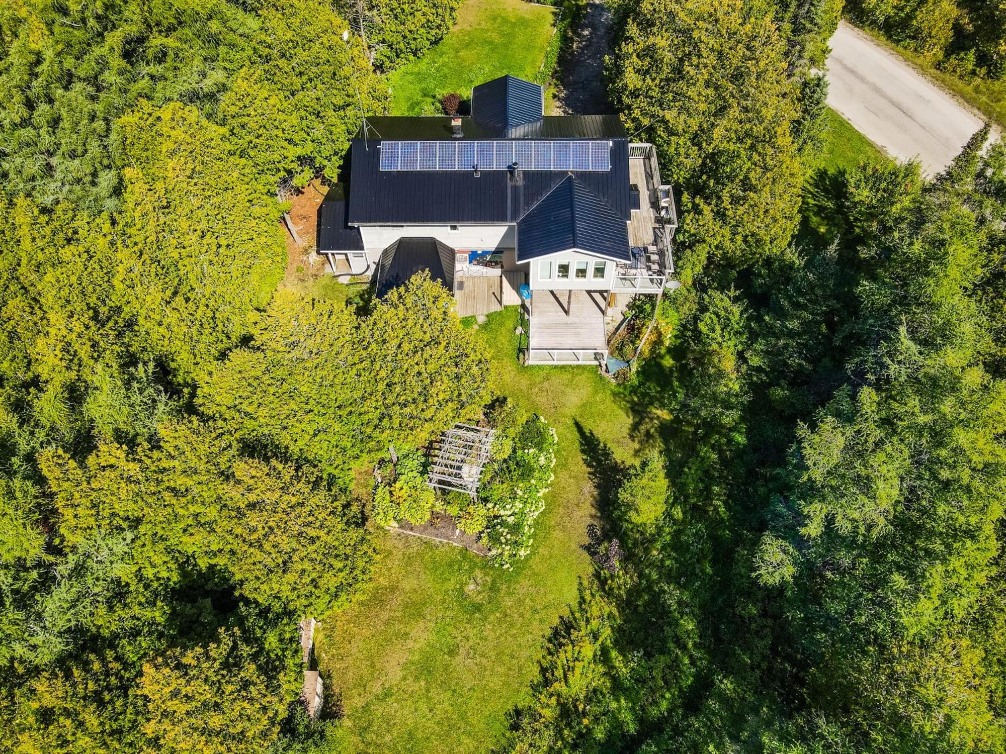 Kayak Cove - Tobermory Villa Exterior photo